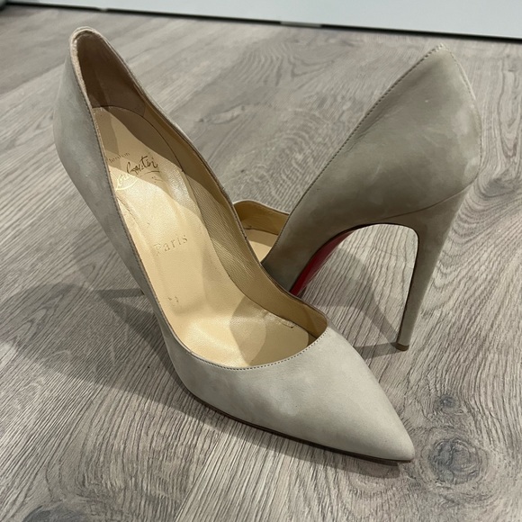 Christian Louboutin suede heels size 40 - Picture 1 of 7